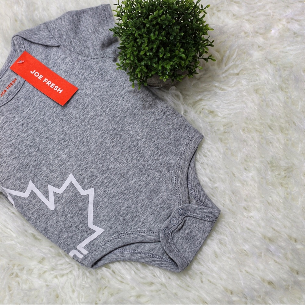 NWT Joe Fresh Maple Leaf Gray/White One-Piece - Picture 1 of 3